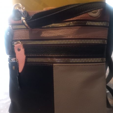 Bolso bandolera cremallera 3 bolsillos frontales