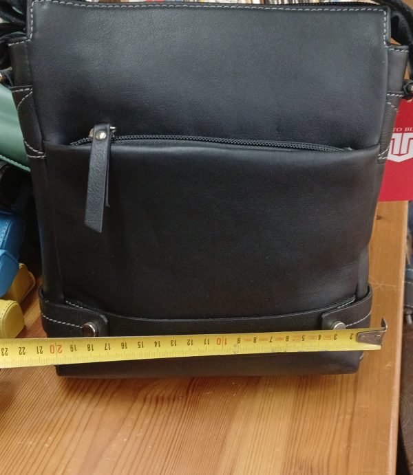 Bolso bandolera cremallera 1 bolsillo frontal y remates